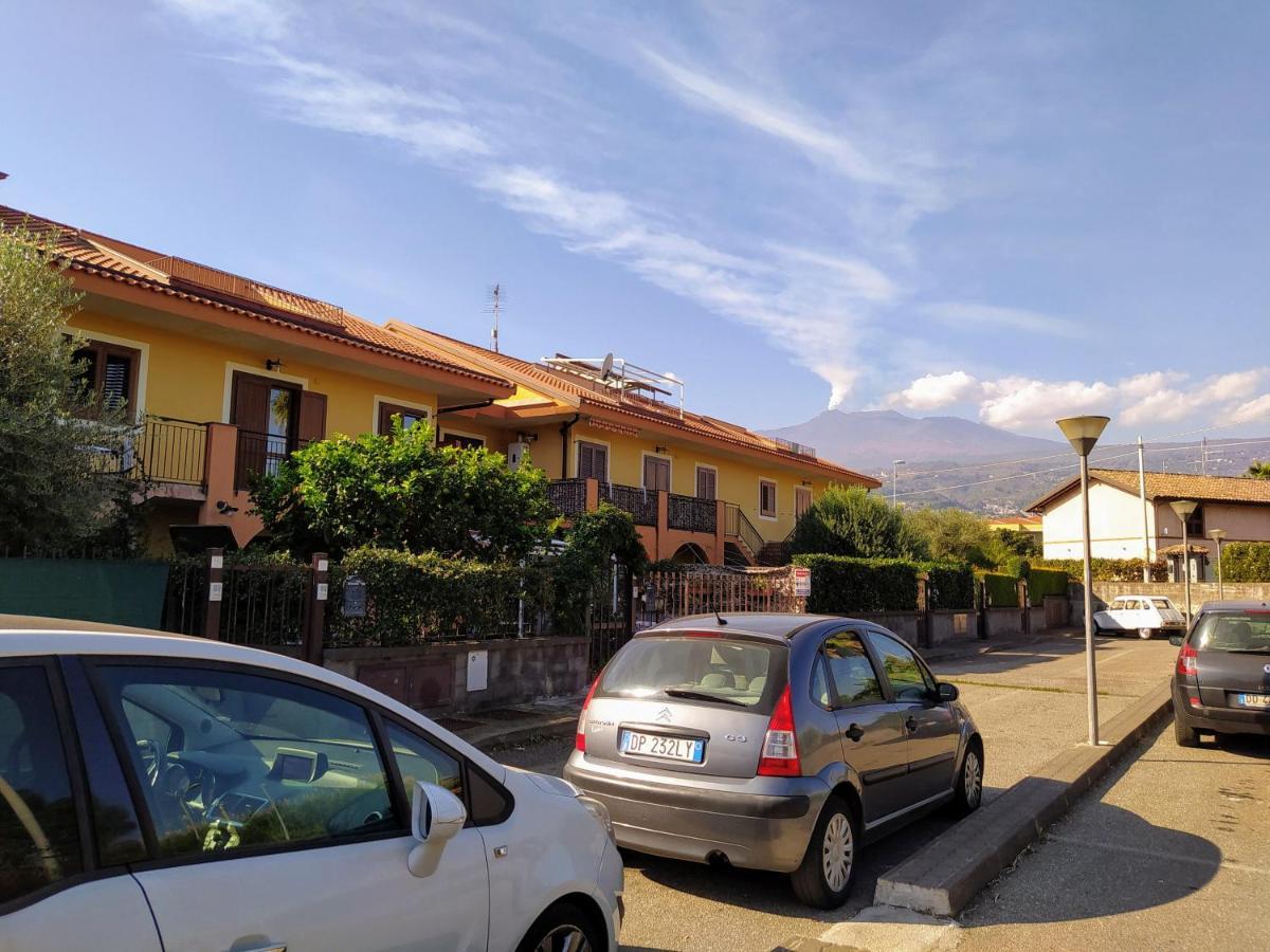 Casa Vacanze I Mori Mascali Exteriör bild