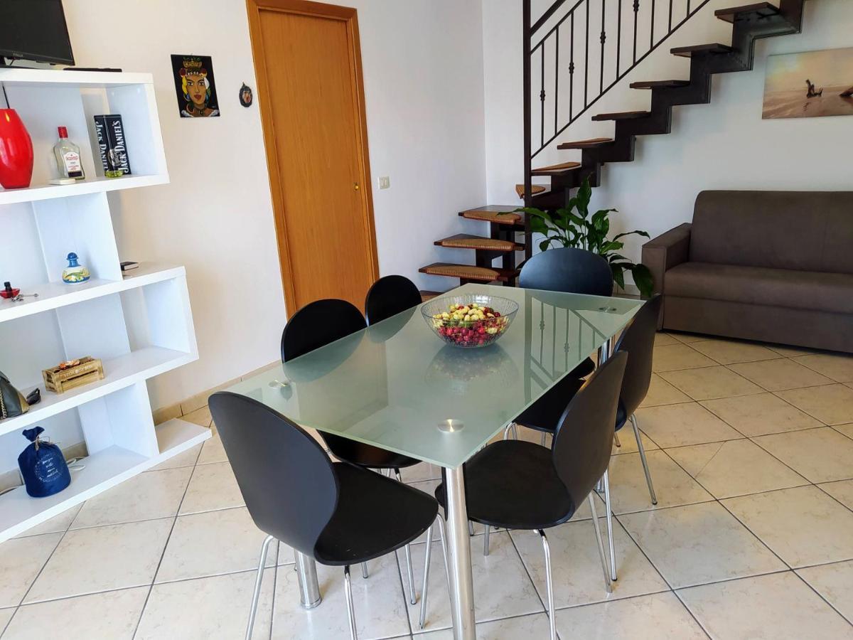 Casa Vacanze I Mori Mascali Exteriör bild